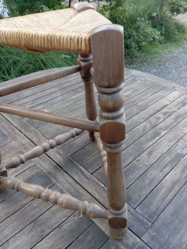 Tabouret tripode bois et paille style neo basque