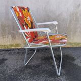 Foldable camping chair