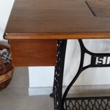 Singer's sewing machine foot console