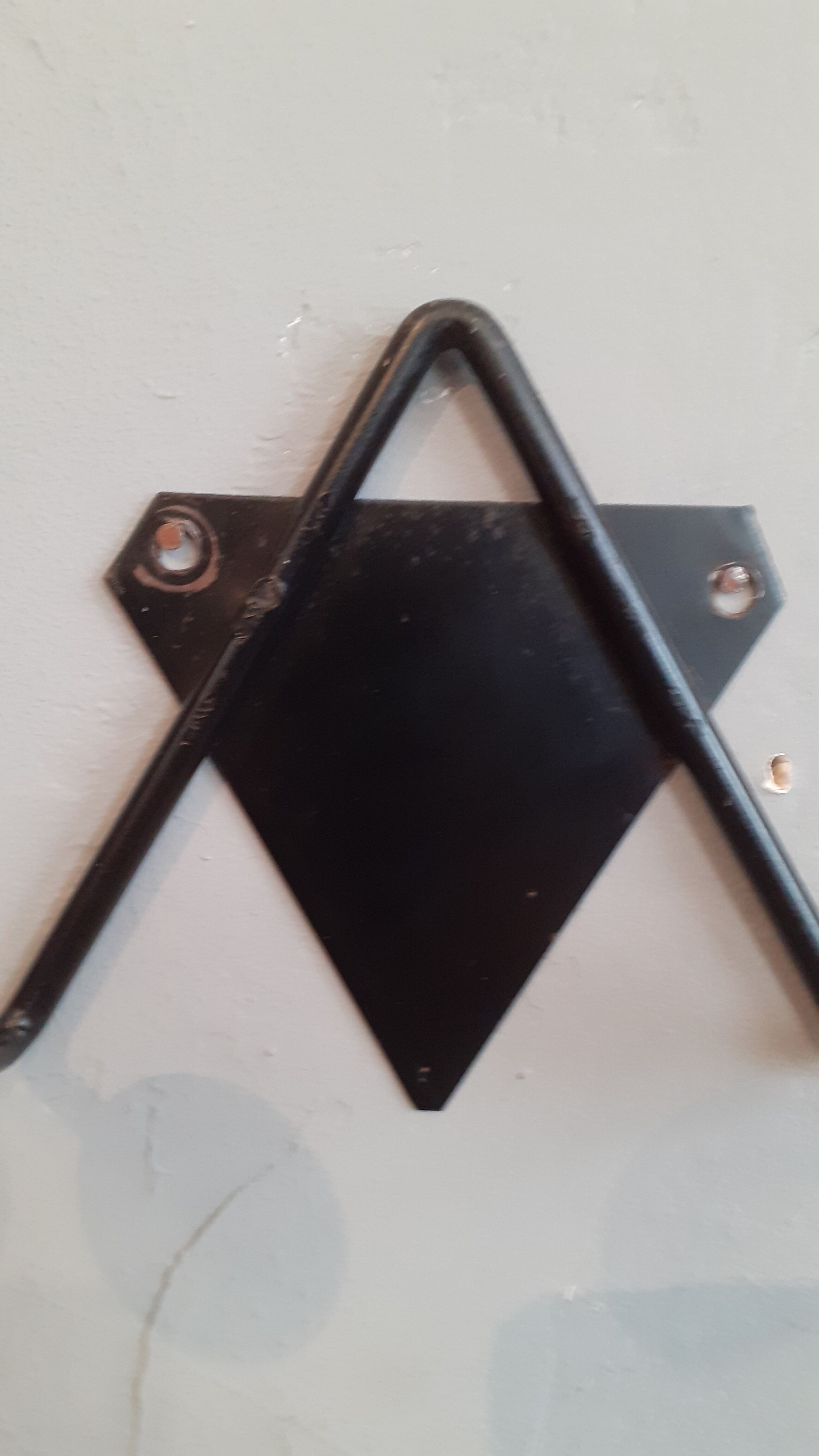 Wall red balls vintage 50s