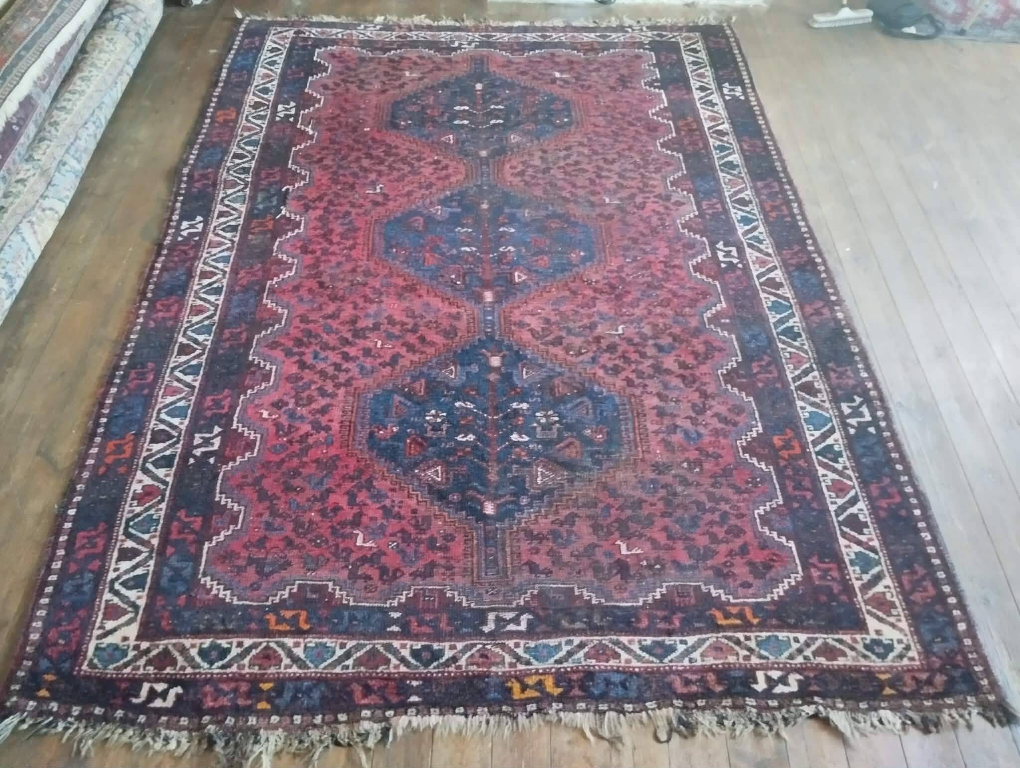 Handmade Qashqai Persian rug 288x207cm