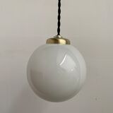Lot 3 opaline hanging lamps