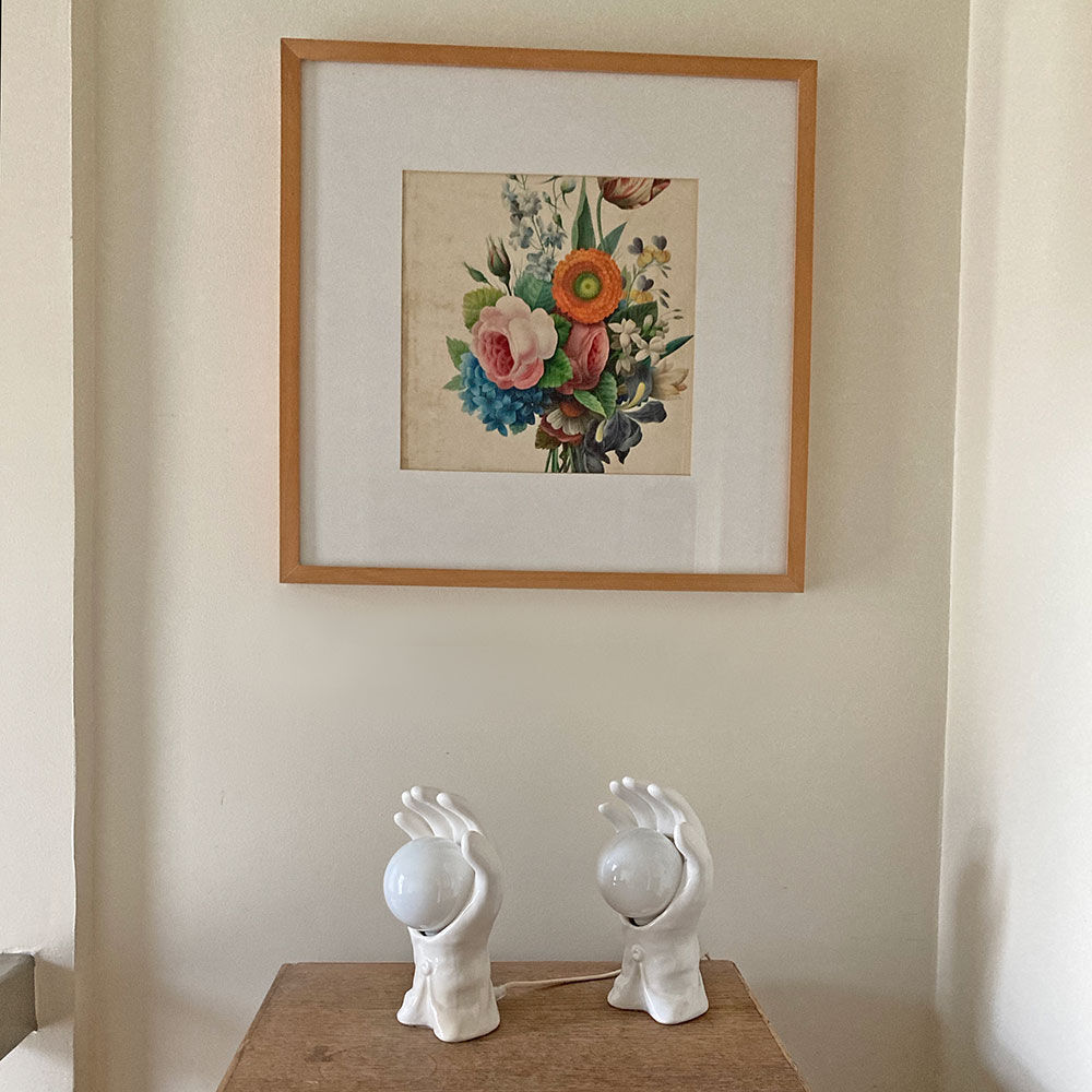 Ceramic hand lamp