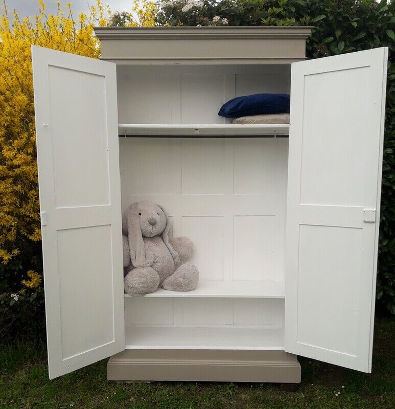 Wardrobe, early XX°, painted, wardrobe
