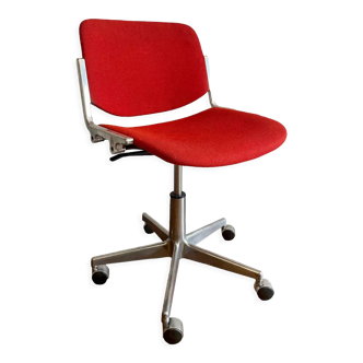 Office chair with wheels Giancarlo Piretti for Castelli
