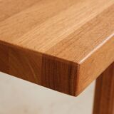 Restored teak coffee table (MK10222)