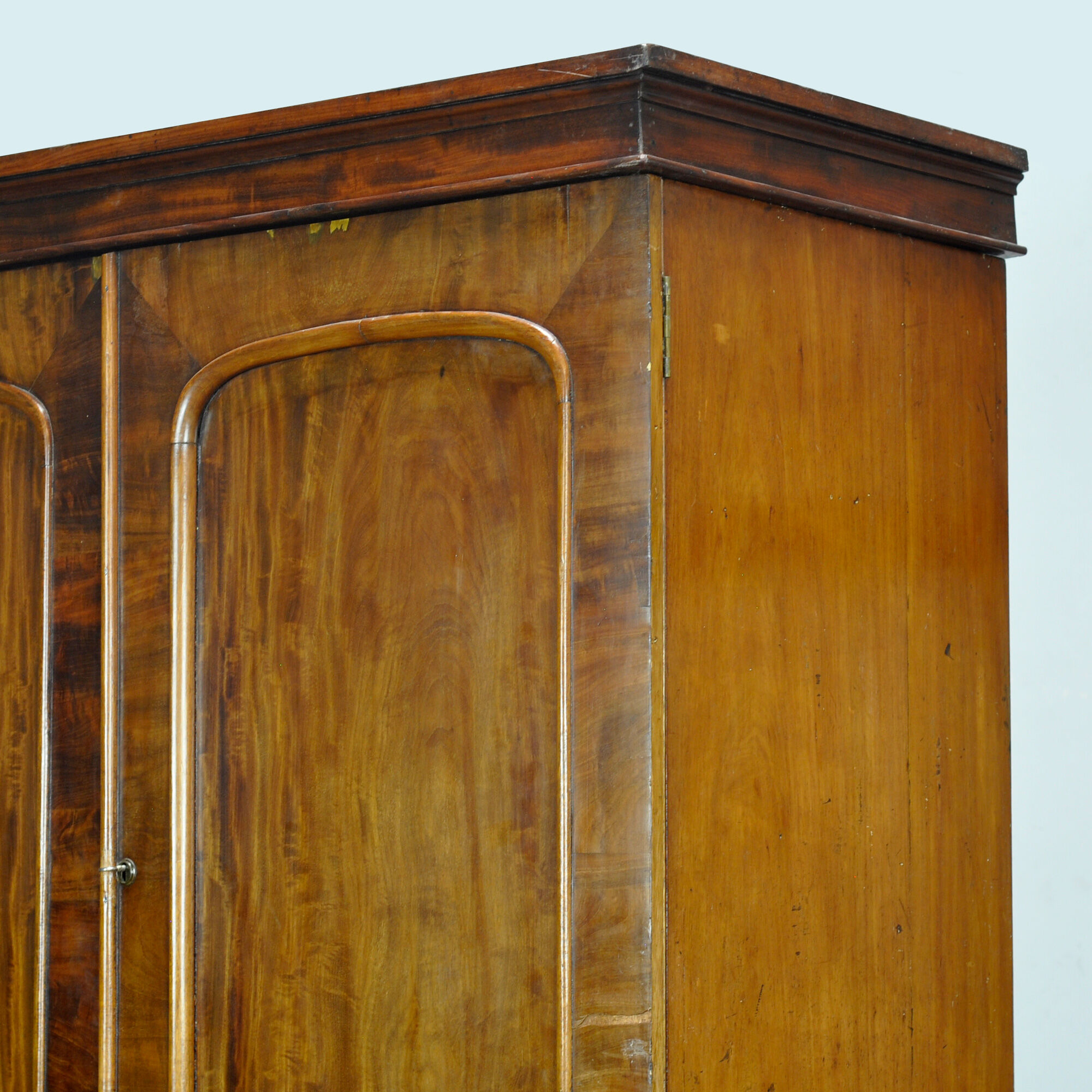 Victorian mahogany cabinet, circa 1860