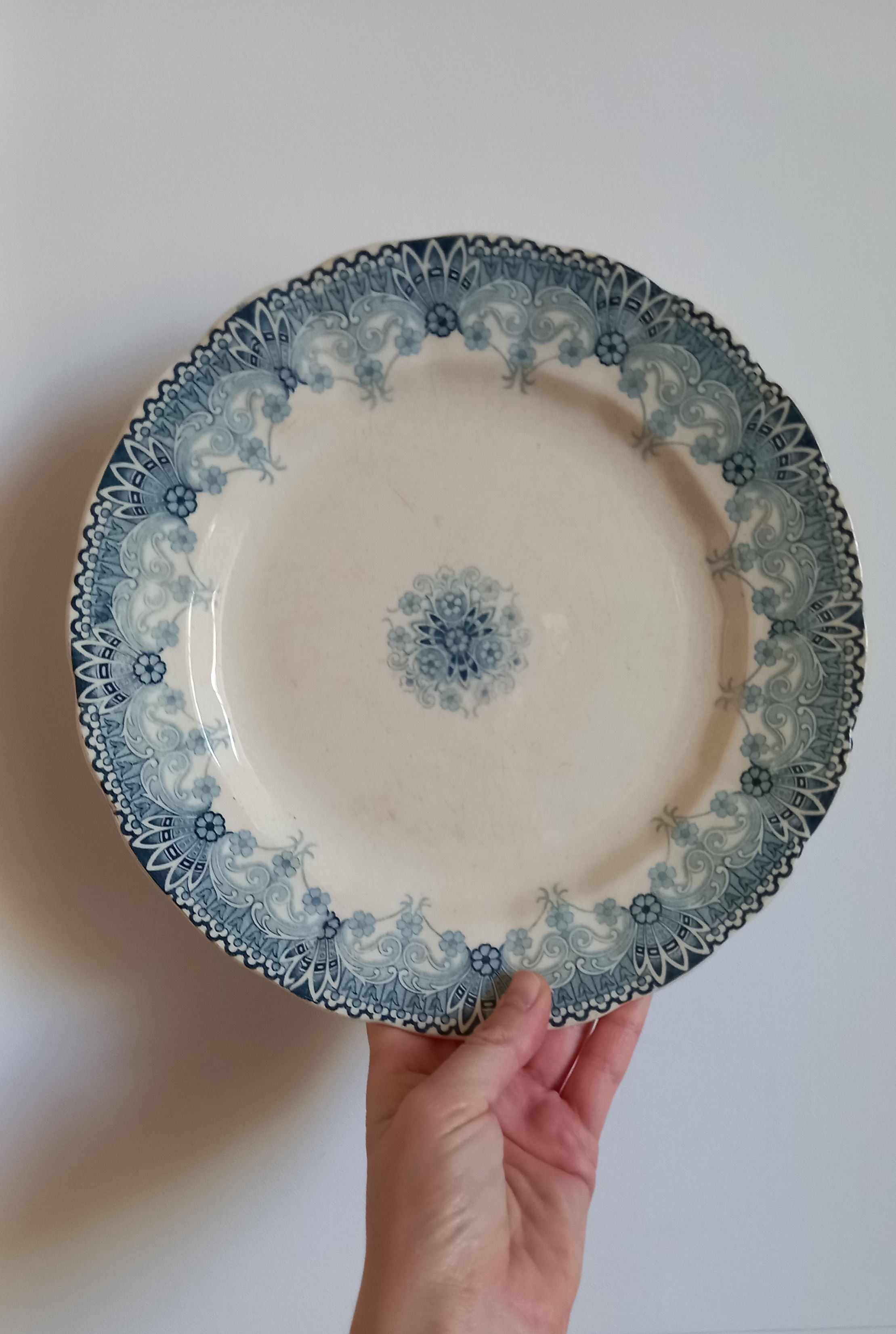 Set of 6 plates iron earth H Boulenger Choisy-le-Roi