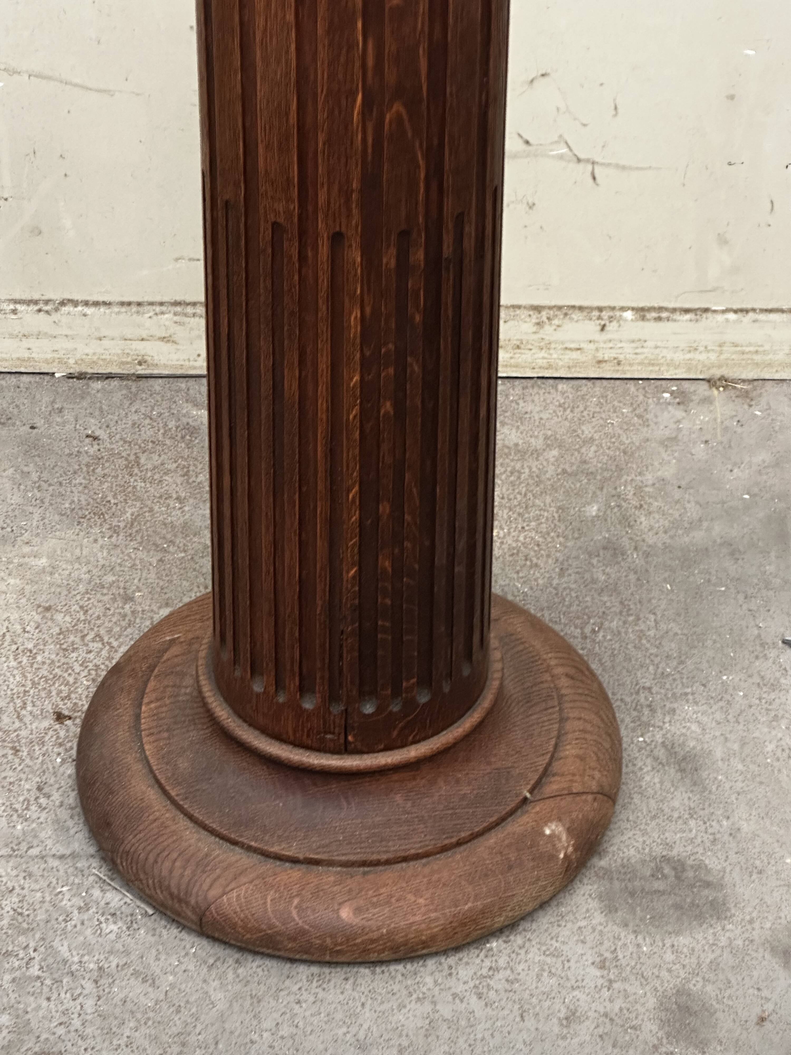 Fluted column in carved and molded wood - circa 1900