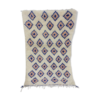 Moroccan berber carpet 127x82cm