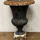 Pair of Medici vases