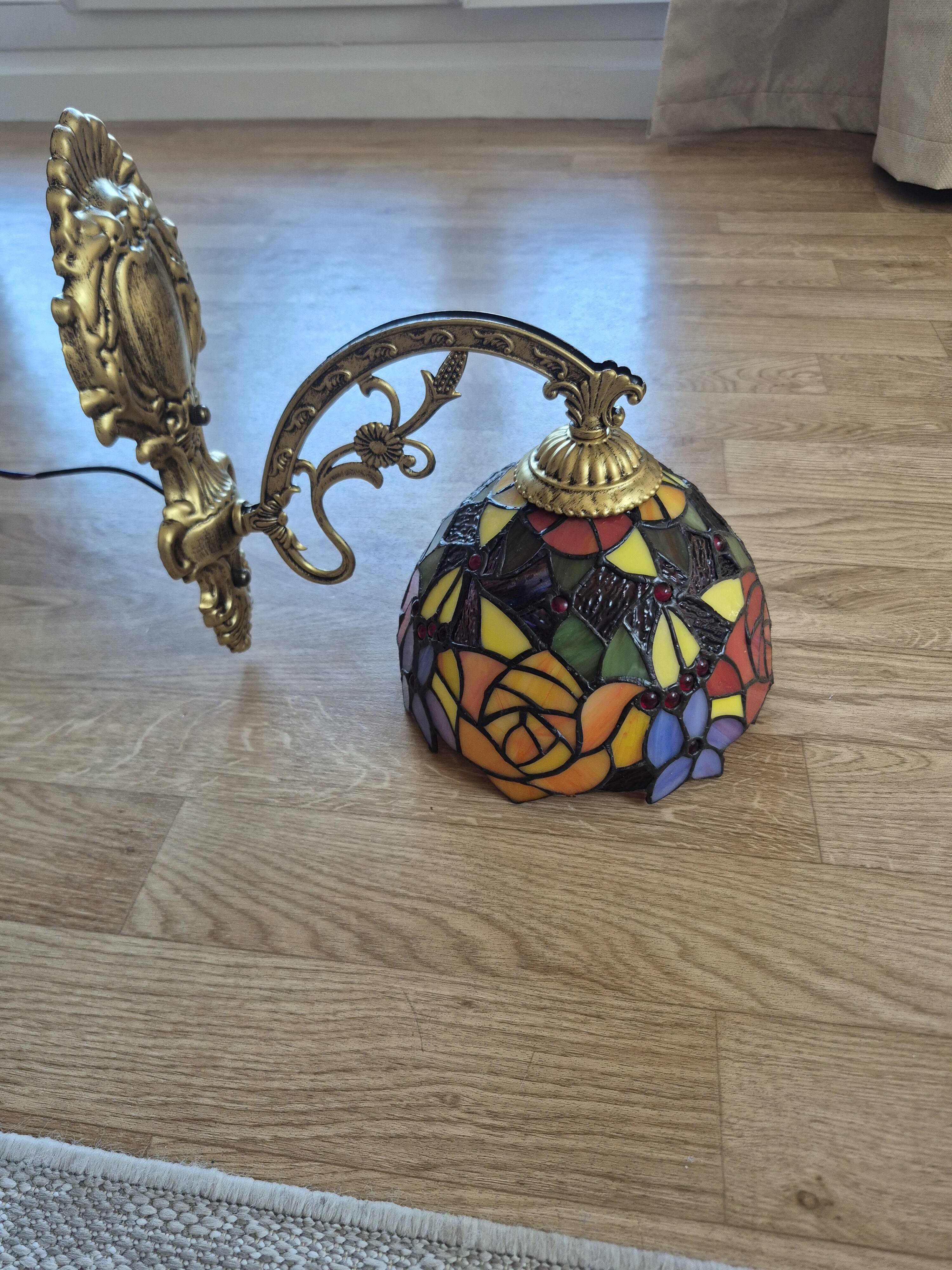 Applique murale en verre