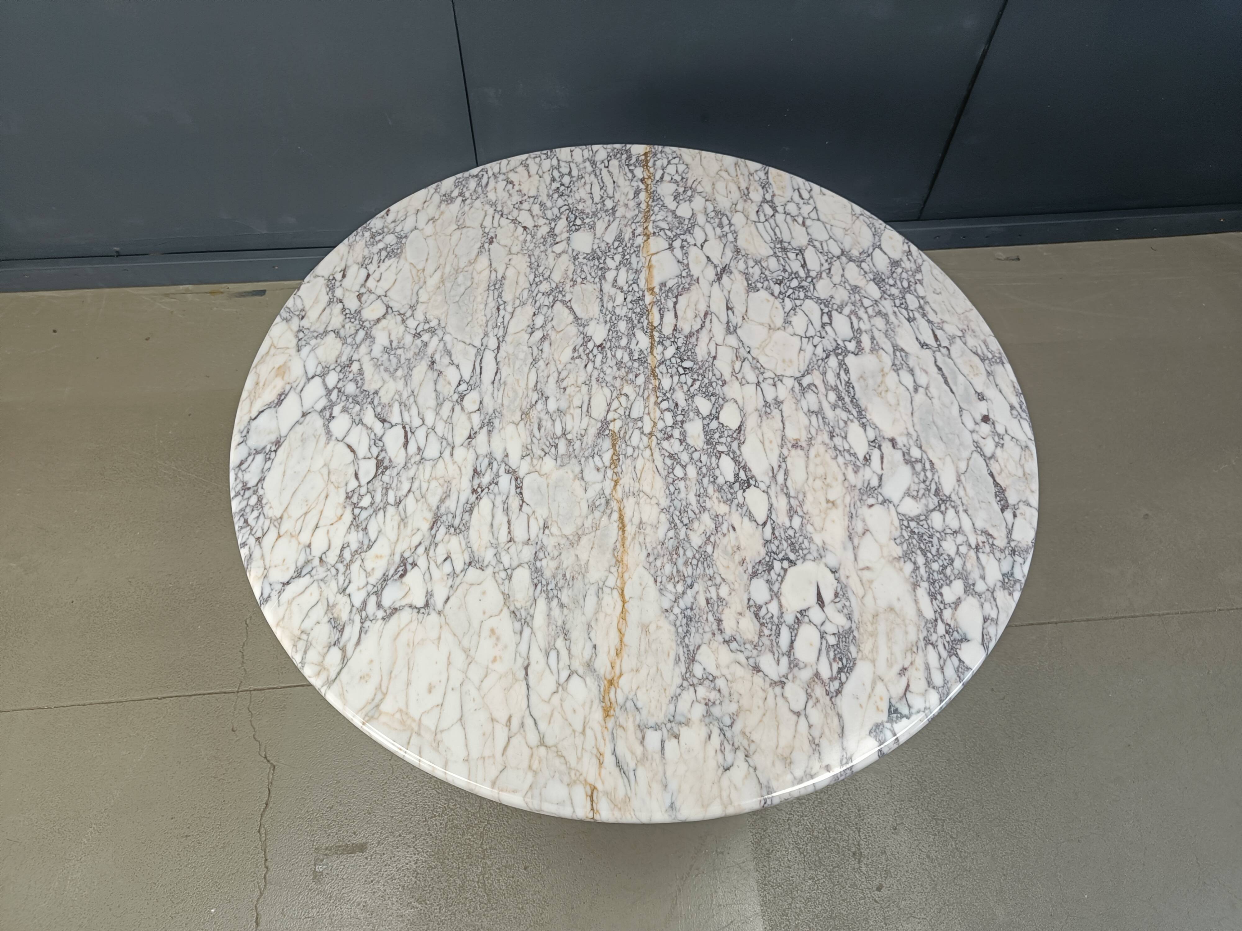 Vintage round marble dining table 1970s