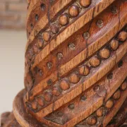 Carved oak column with twisted shaft, beads and acanthus – 19th c.