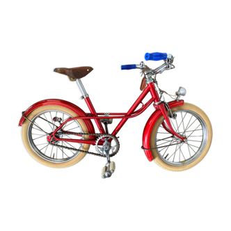 Vintage Motobecane bike for children. 1950