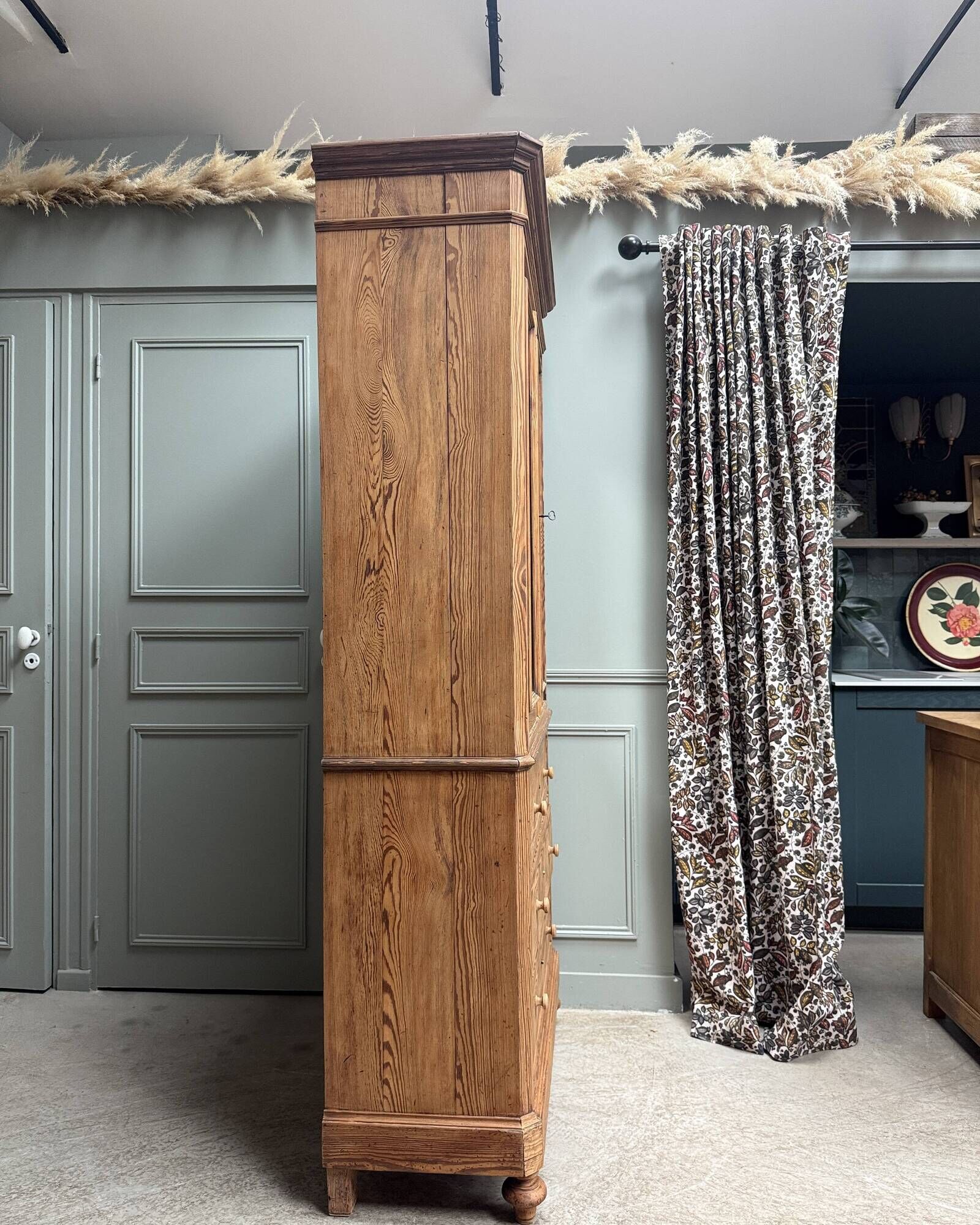 Louis Philippe wardrobe in solid pine (renovated)
