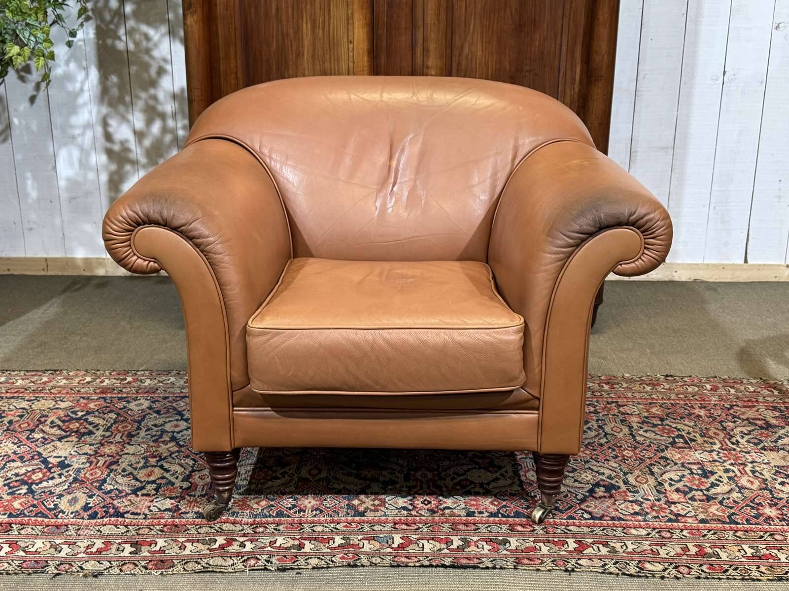English club armchair in leather, modern production from the 1990s.