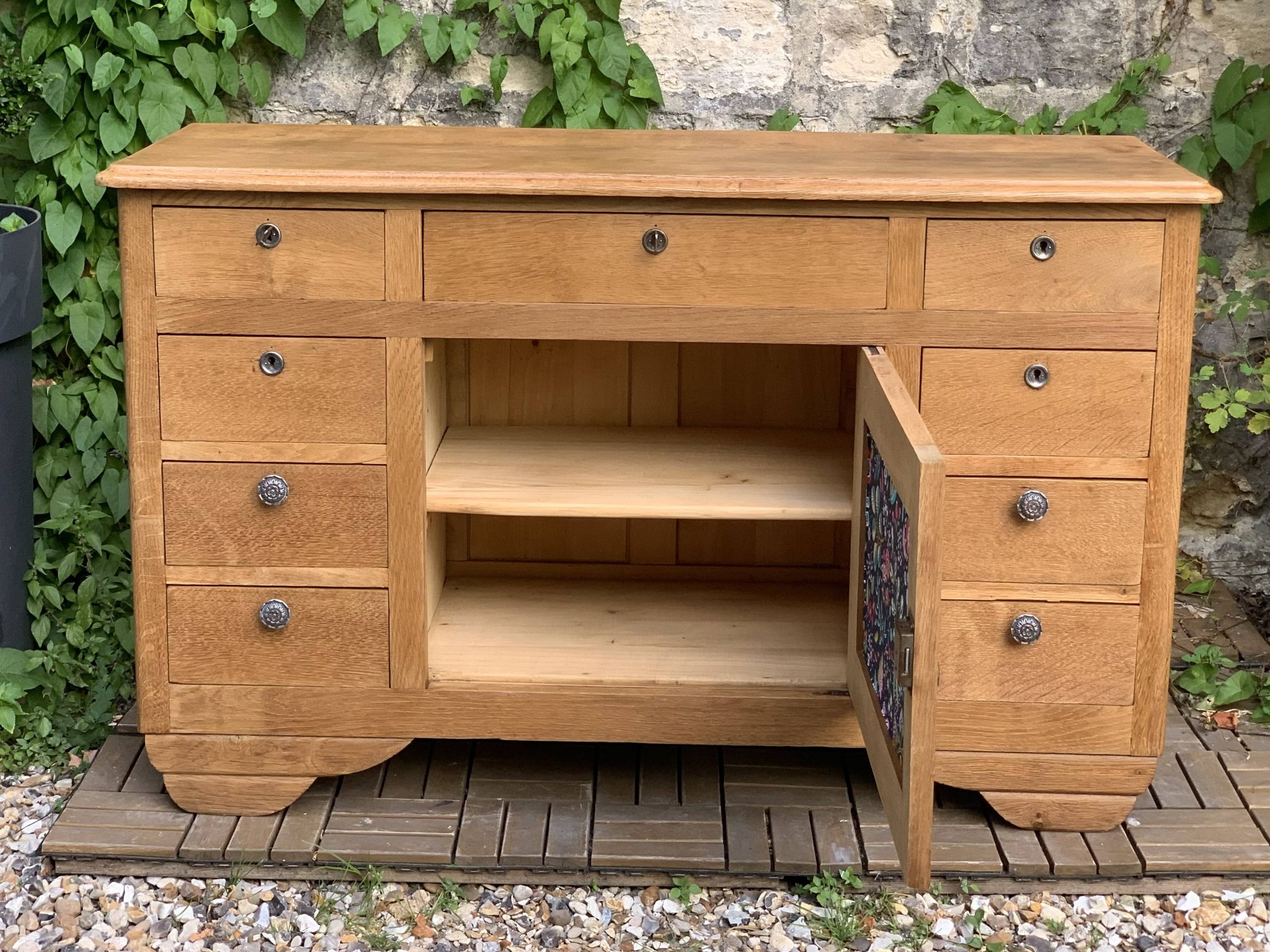 Buffet 9 tiroirs art déco chêne brut massif