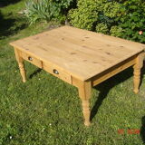 Massive pine coffee table