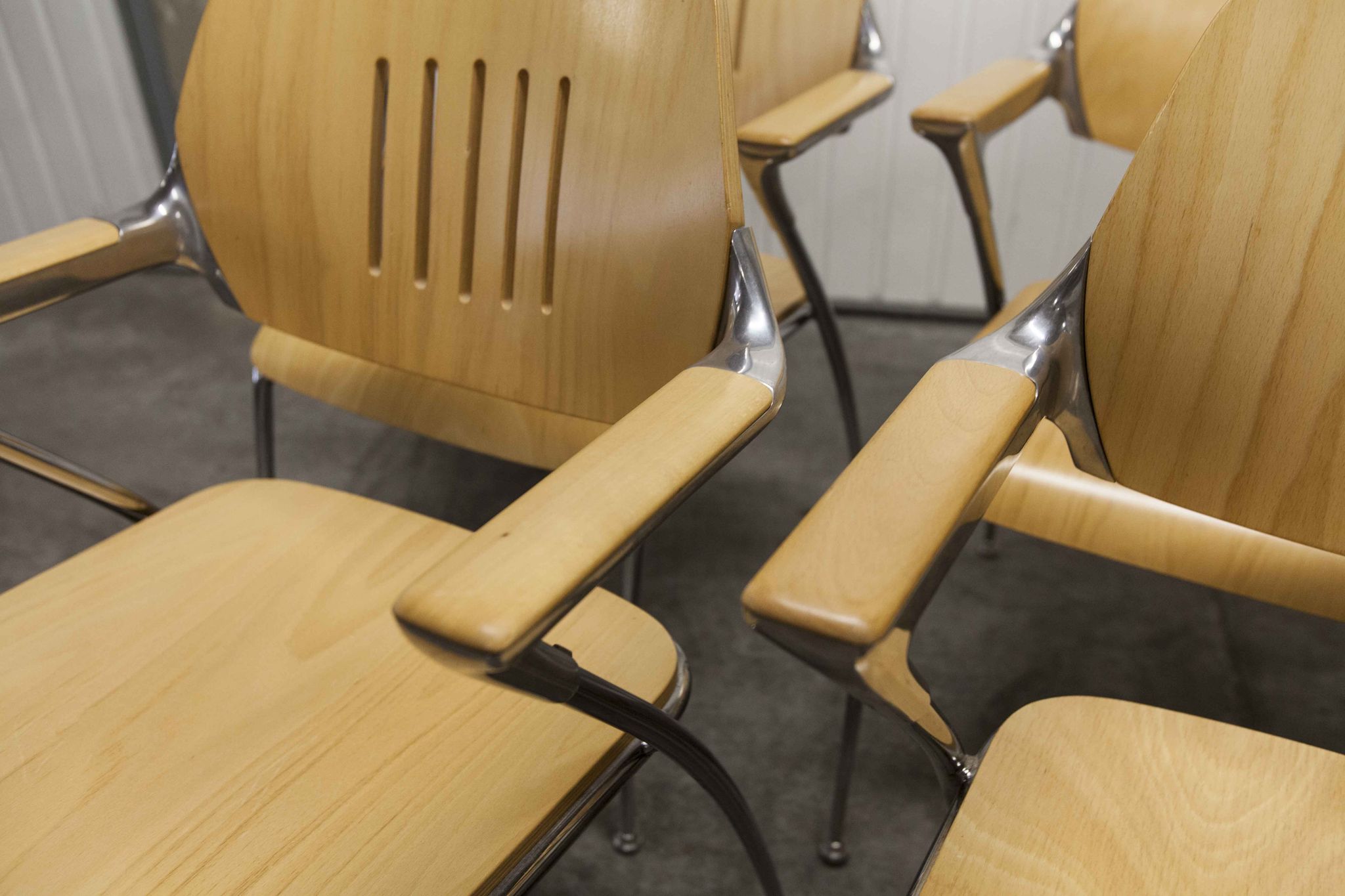 Lot of 6 "Golf" model chairs designed by Francesco Zaccone for the Brunner brand