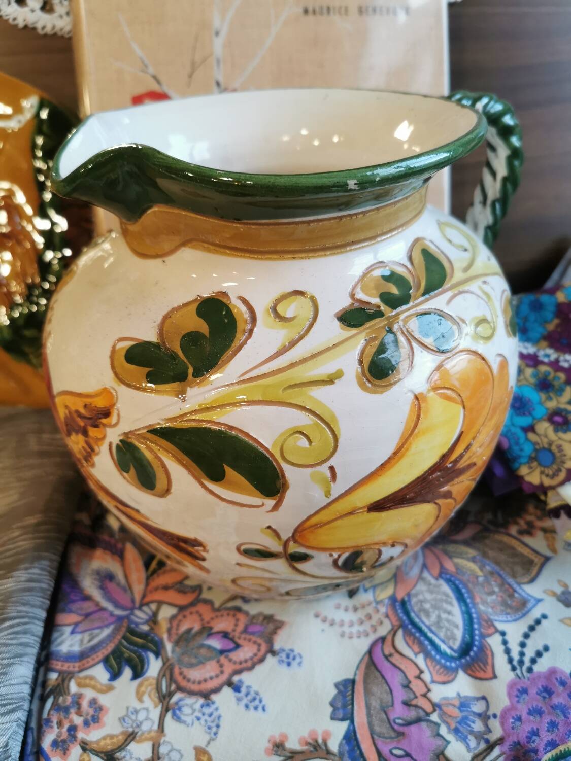 Pichet décoratif