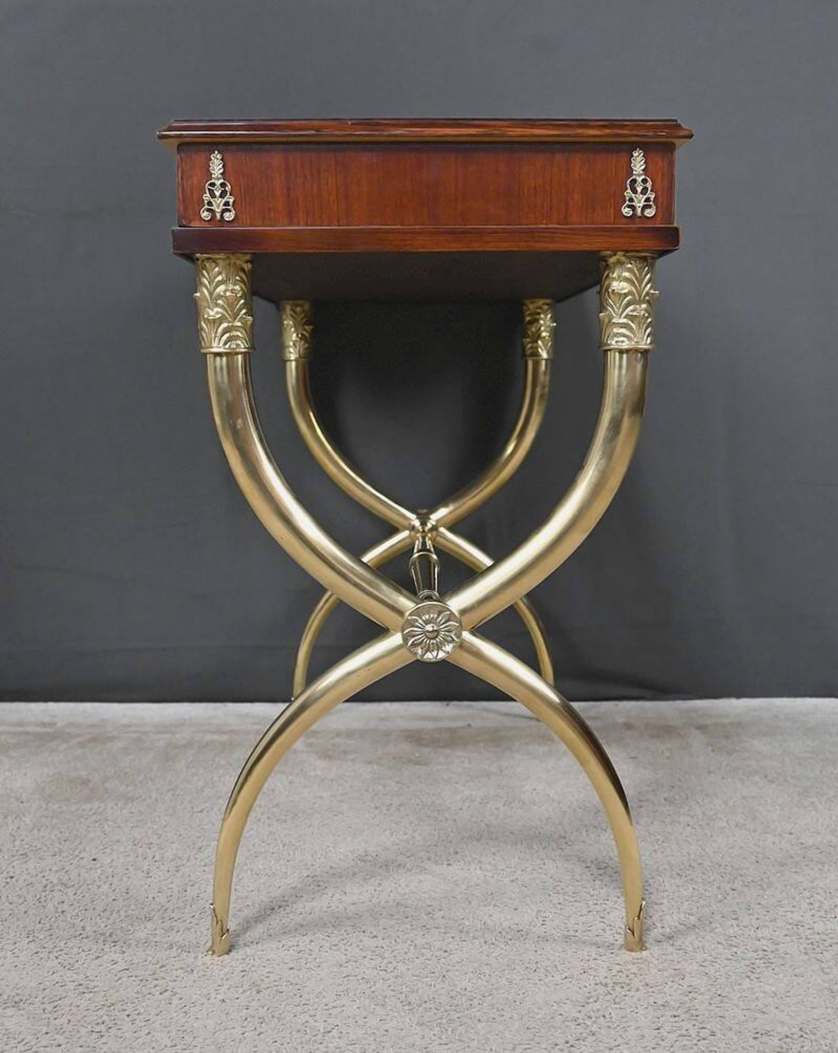 Console en placage d’acajou, style Empire – 1re partie XXe