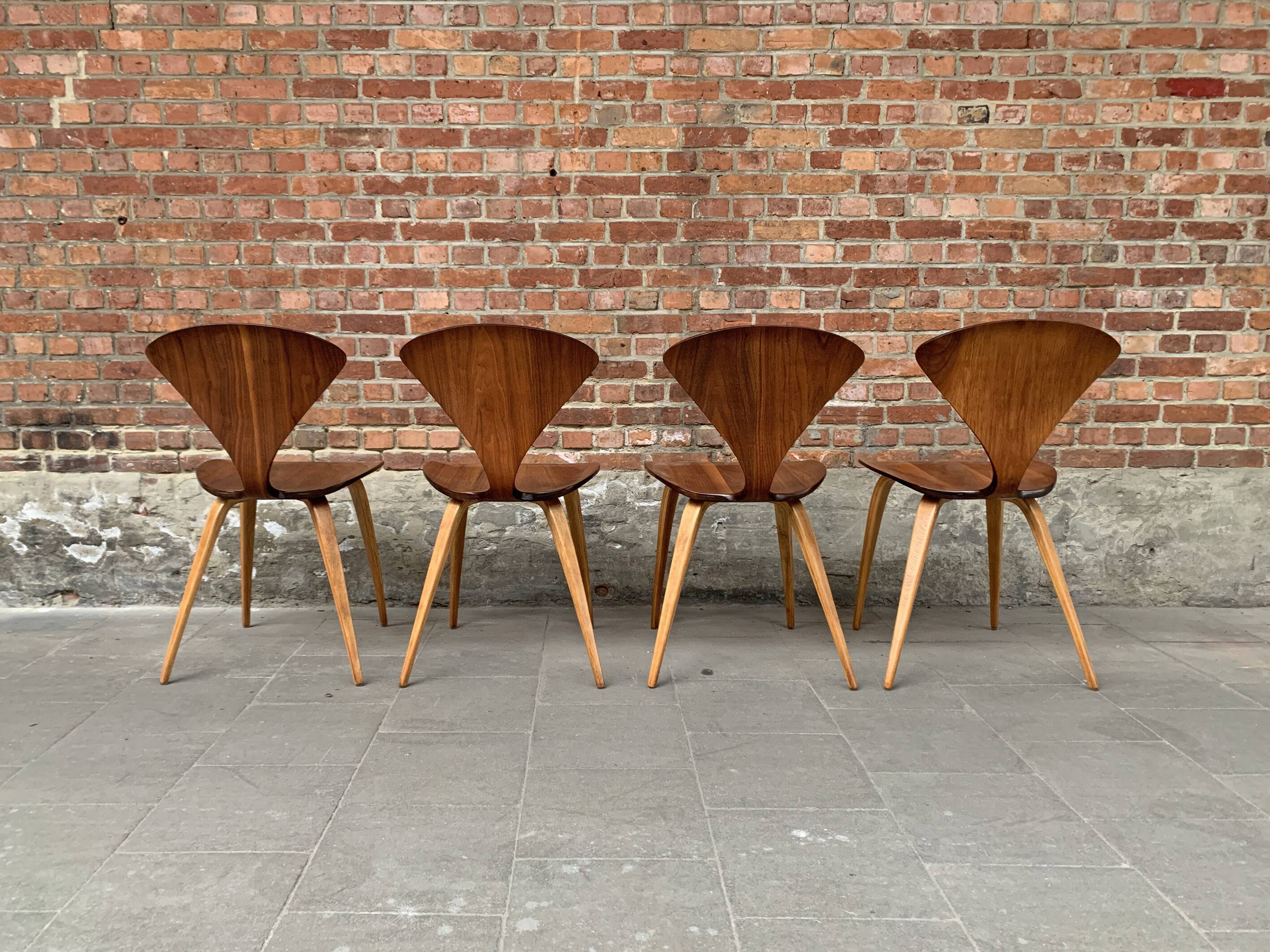 Set of 4 Norman Cherner chairs for Plycraft USA in teak, 1960s