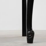 Commode de style Louis XV en chêne laqué noir, France, années 1950