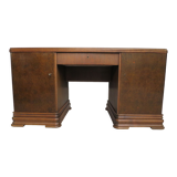 Middle desk in oak and magnifying glass