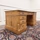 Bureau en teck anglais classique avec cuir marron