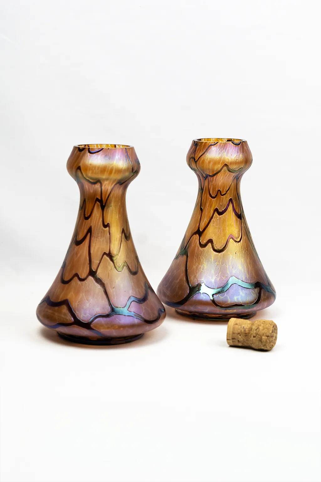 Pair of Art Nouveau iridescent glass vases – Pallme-König & Habel, circa 1900