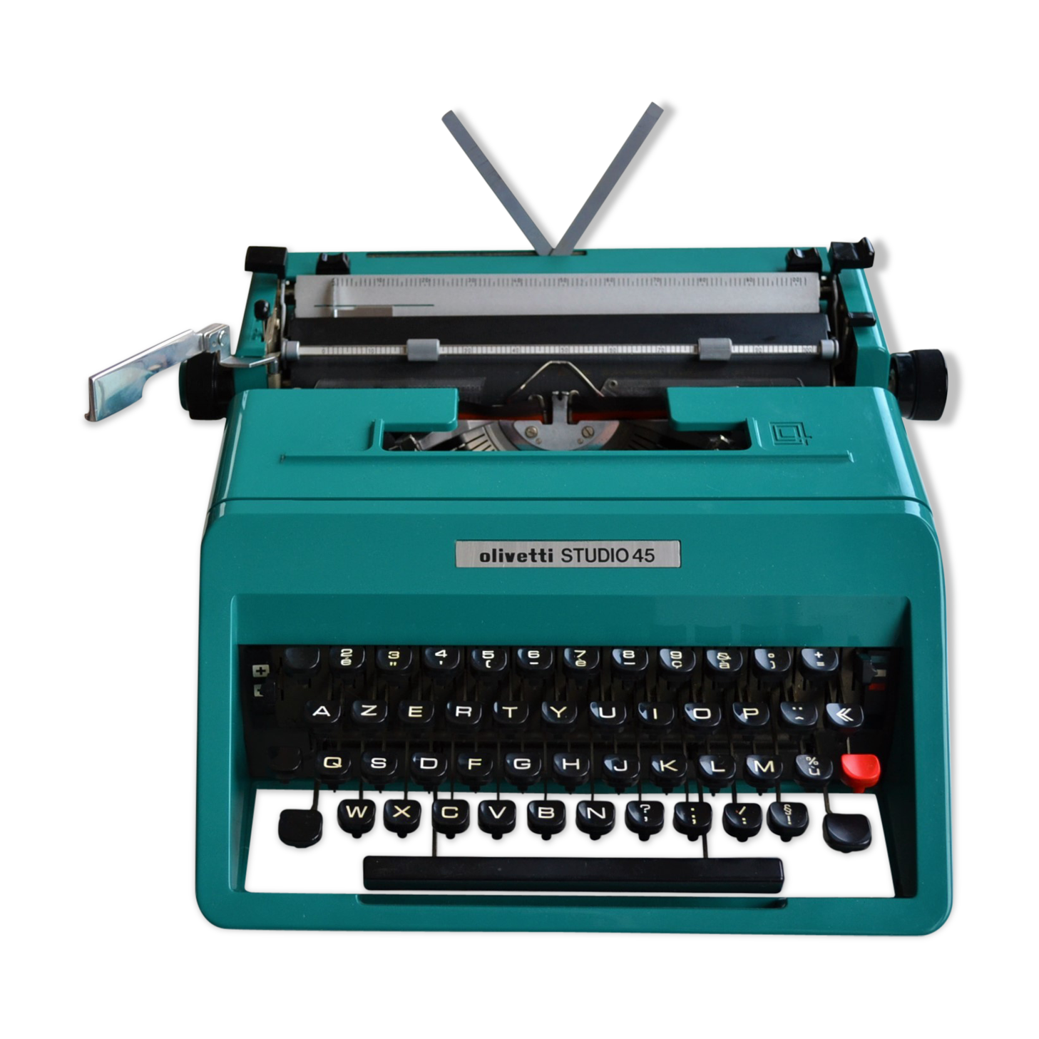 Olivetti Studio 45 mechanical typewriter from the 70s 80s