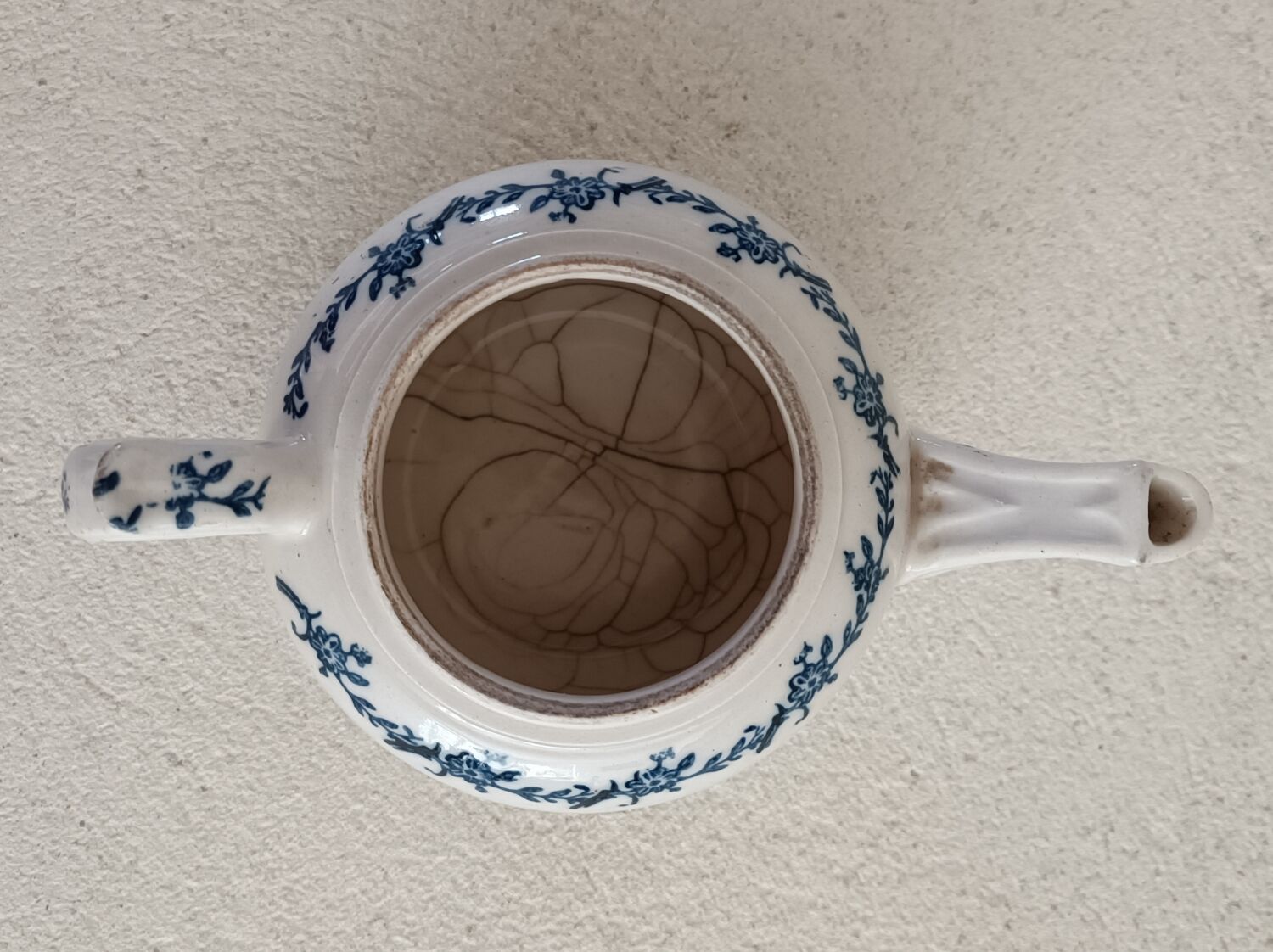 Teapot in stoneware of Saint-Uze