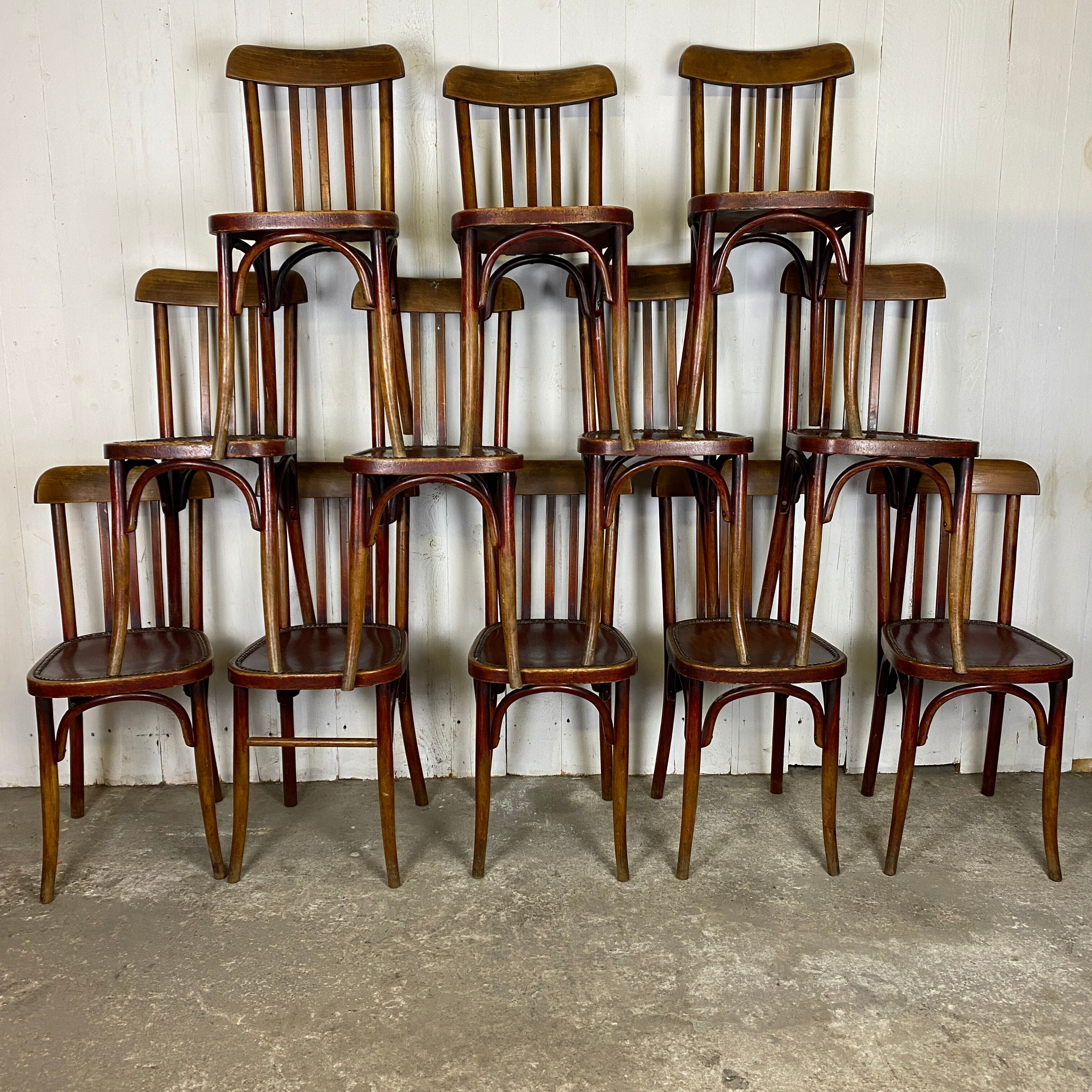 12 chaises bistrot