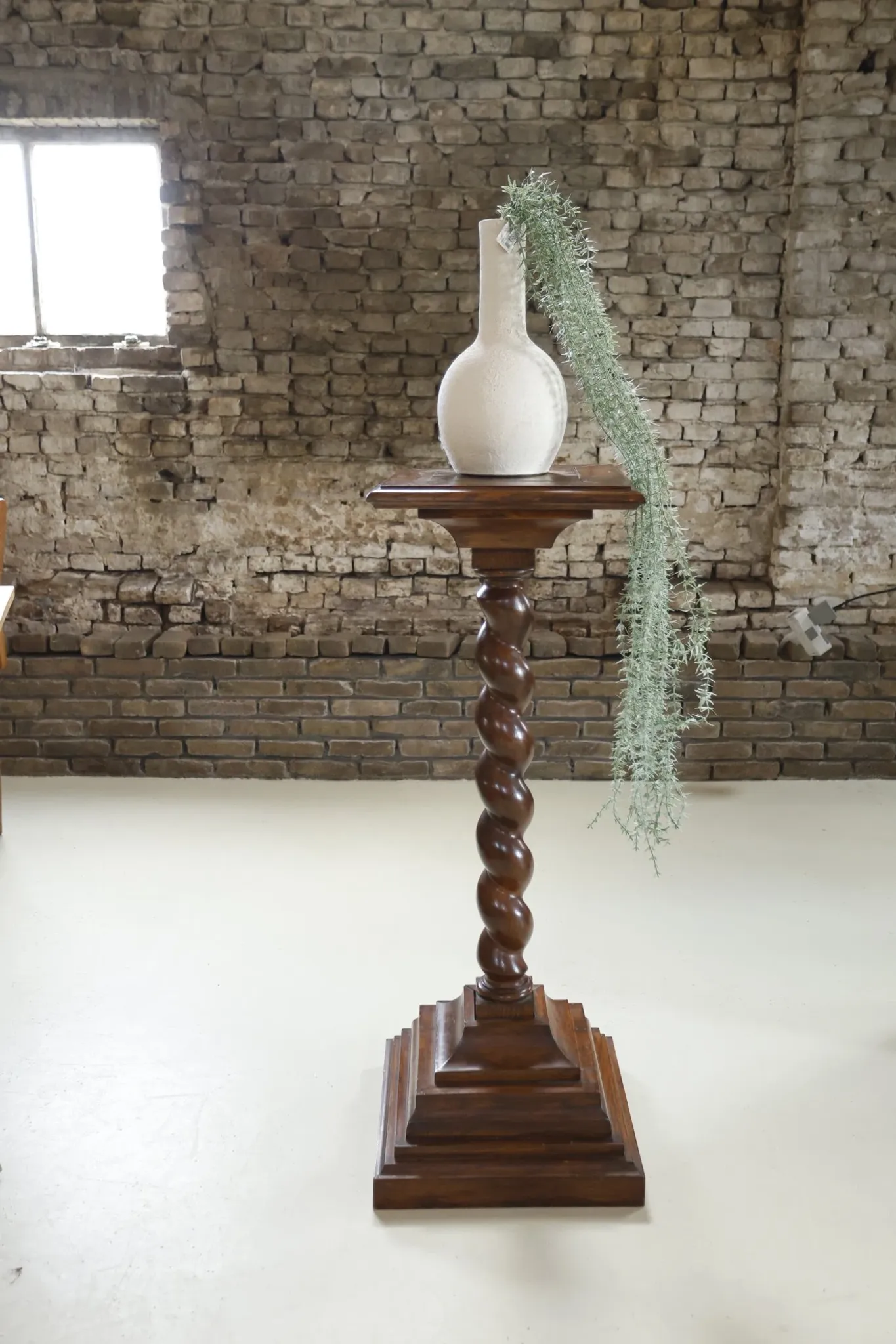 Antique oak barley twist pedestal / plant stand – 109 cm height