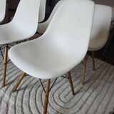 Set of 6 EAMES PLASTIC DSW Voltex chairs