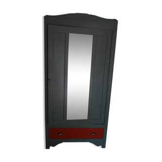 Cabinet parisisenne restored