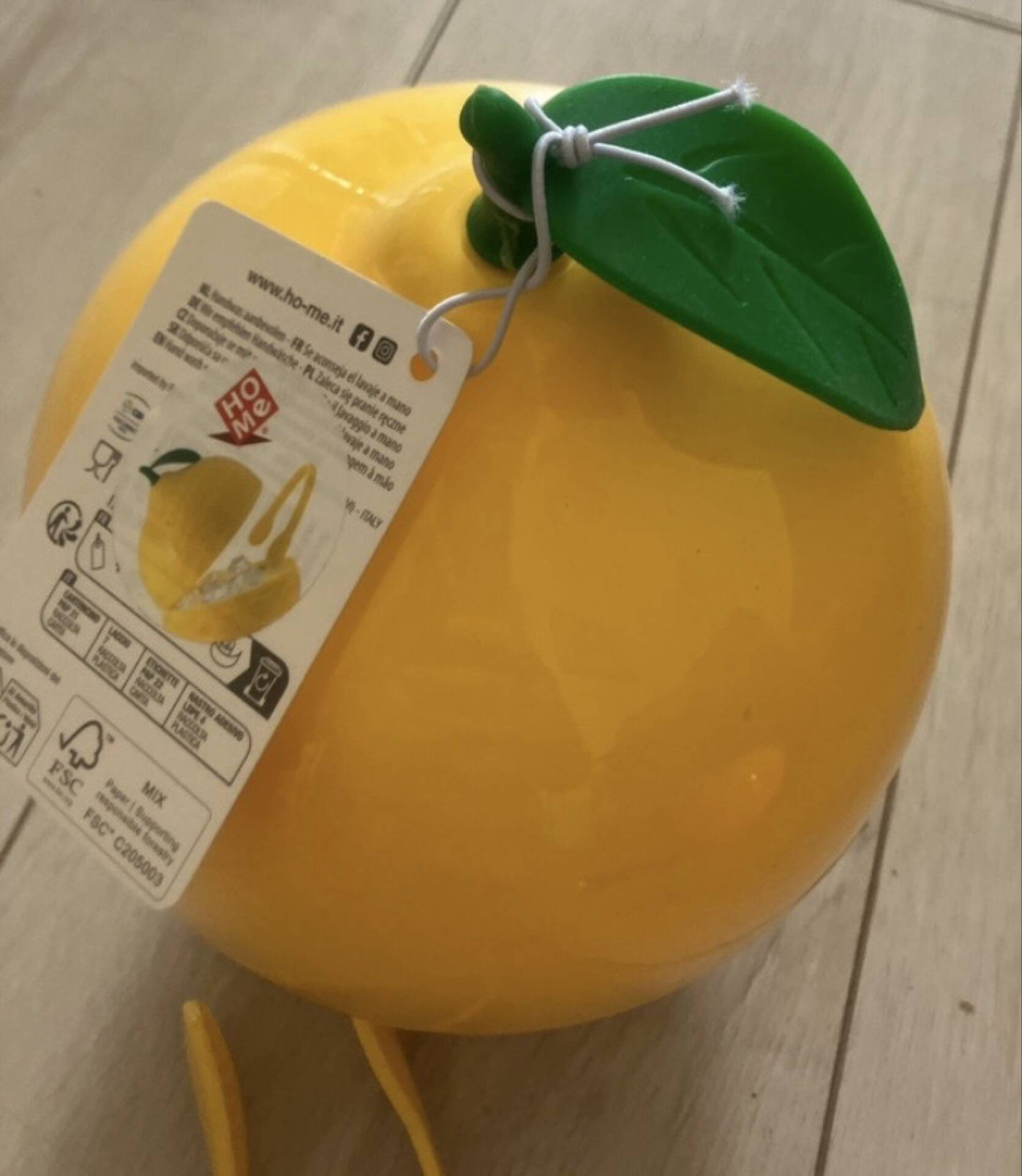 Lemon ice bucket