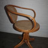 Thonet swivel chair in early 1900
