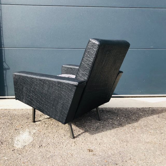 Rockabilly armchairs