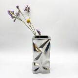 Crumpled vase / cast aluminum – 1970s