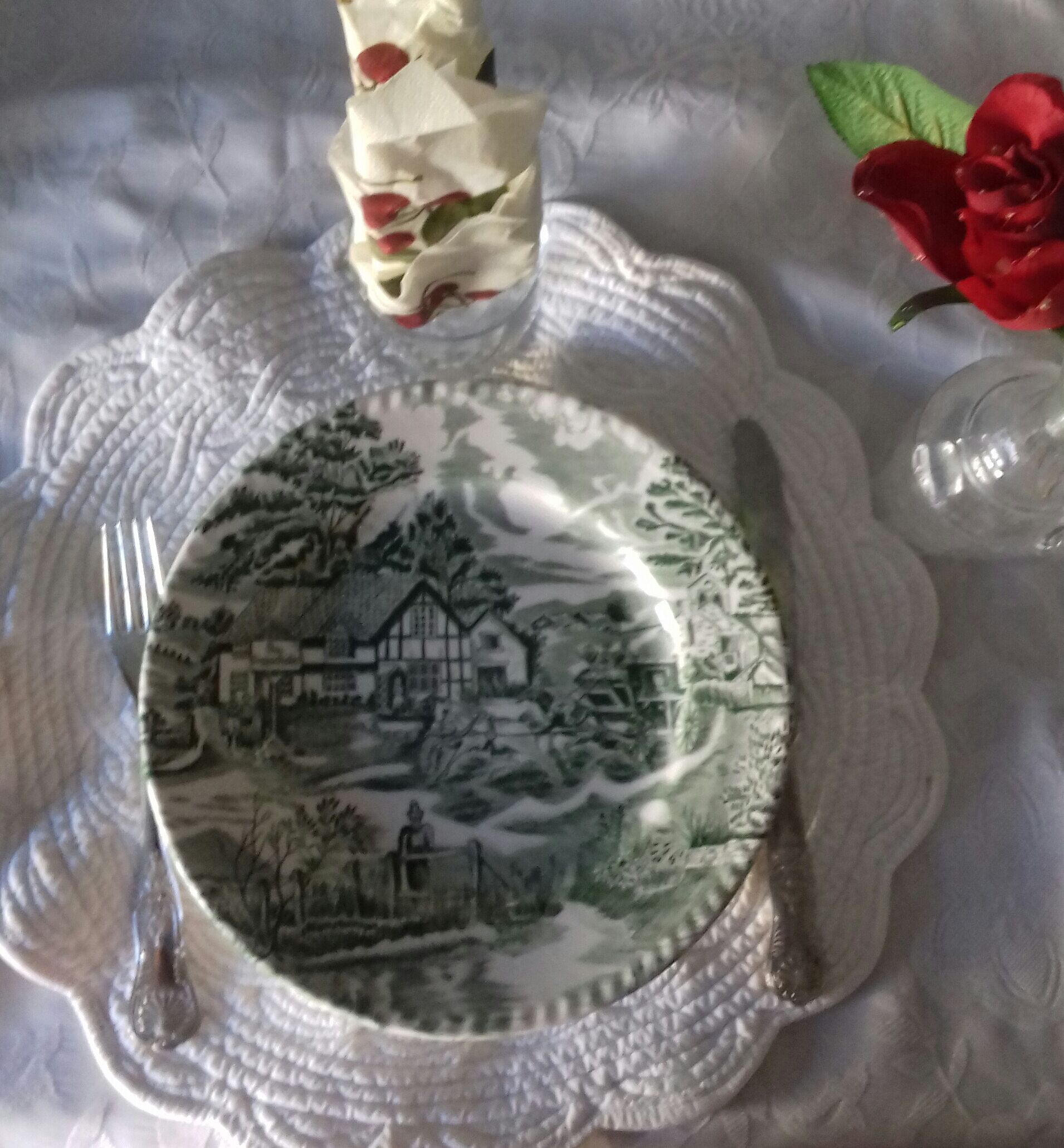 Suite de 6 assiettes rétro vintage vert absinthe