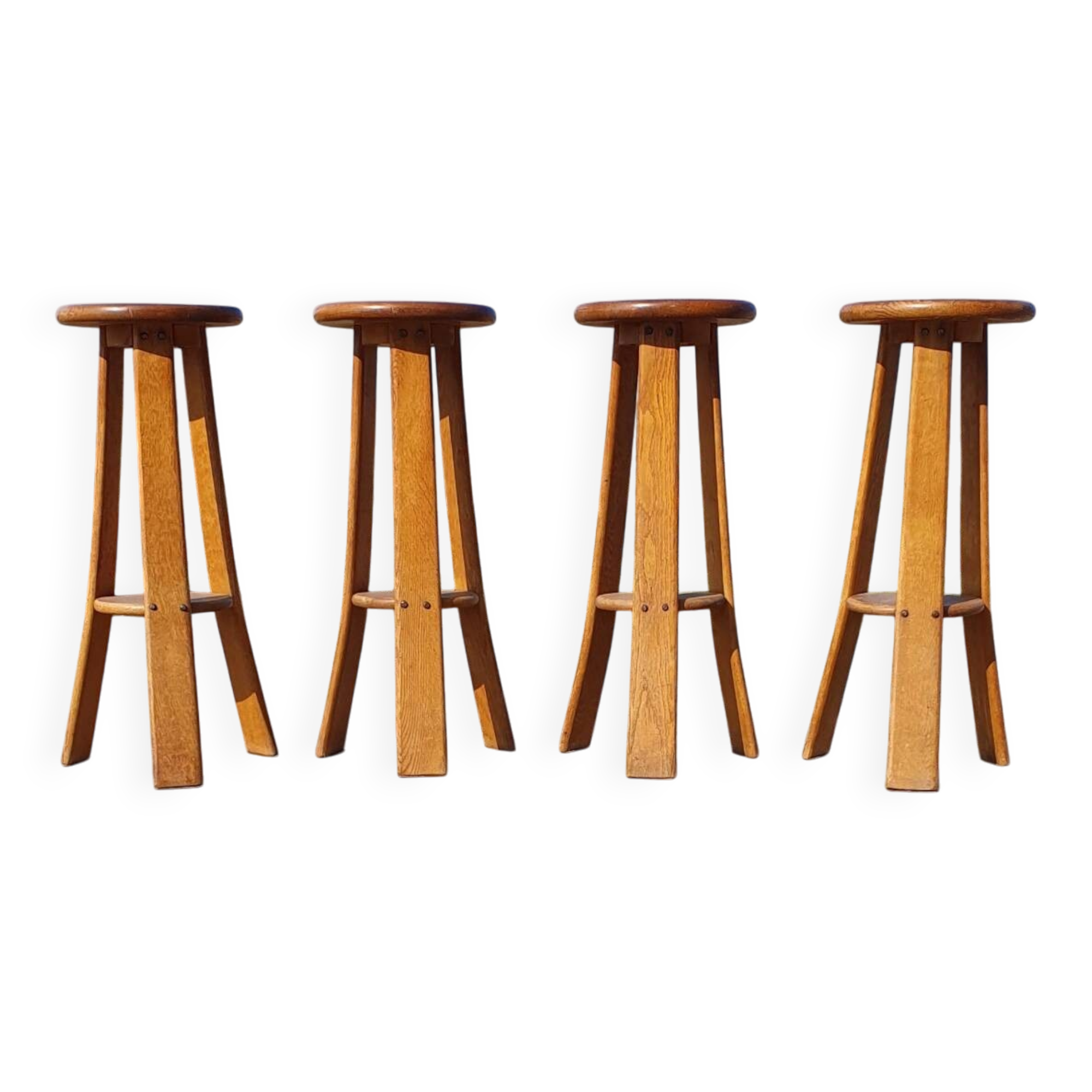 Set 4 Vintage brutalist tripod oak bar stools