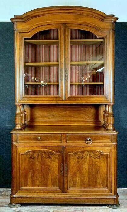Parisian Louis Philippe period walnut bookcase sideboard circa 1830