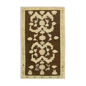 Tapis beige tissé à la main 103 cm x 166 cm