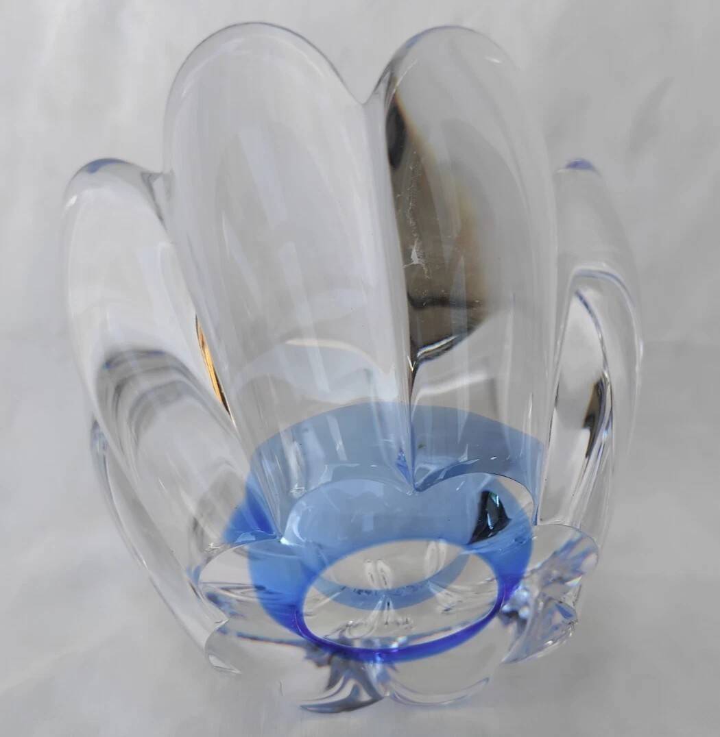 Orrefors Mayflower - Vase 8 Pétales De Cristal Reflets Bleus Vintage