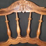 Chaise basse tapissée