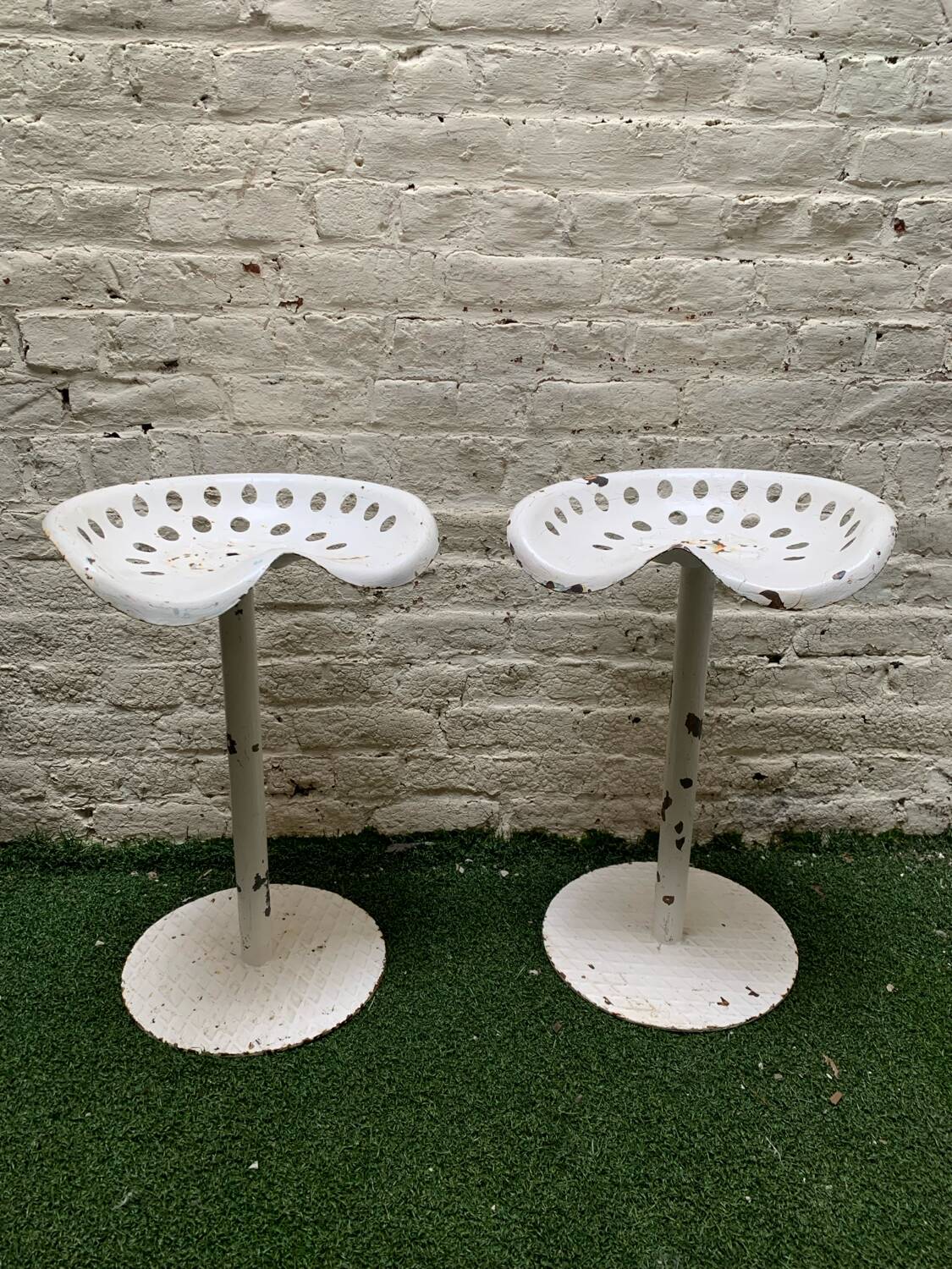 2 tabourets siège de tracteur