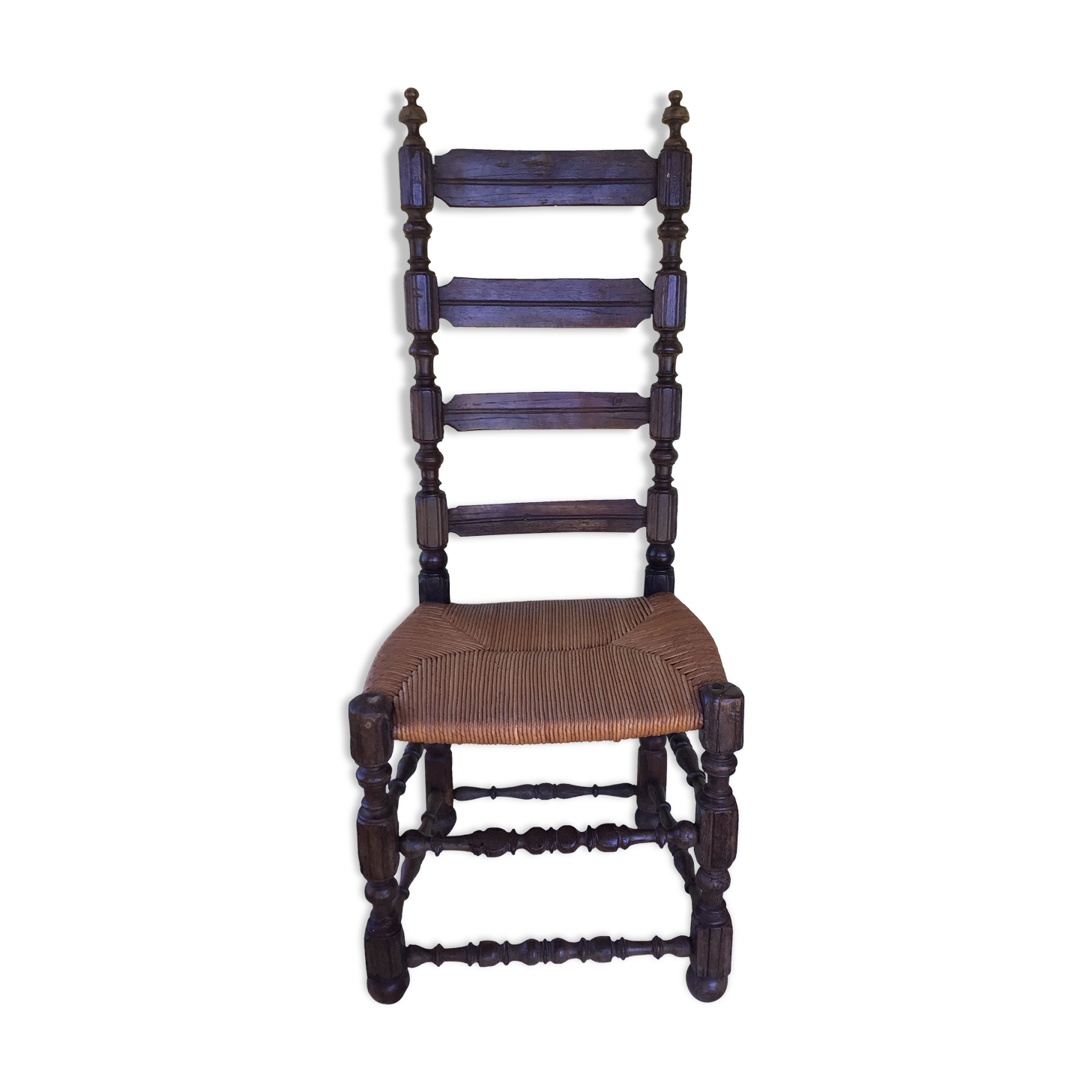 Chaise haute époque paillée