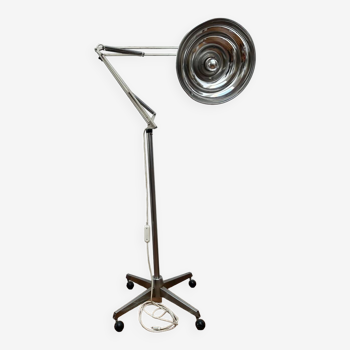 Medical industrial floor lamp